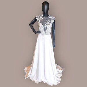 Daalarna Couture Illusion Deep V - NWT - Style RPSA6G